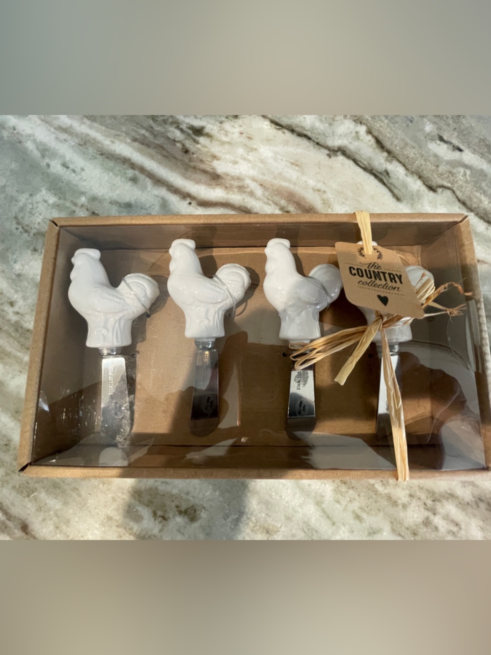 Set of Rooster Ceramic-Handle Butter Spreaders in White -  8 Pieces - Picture 5 of 8